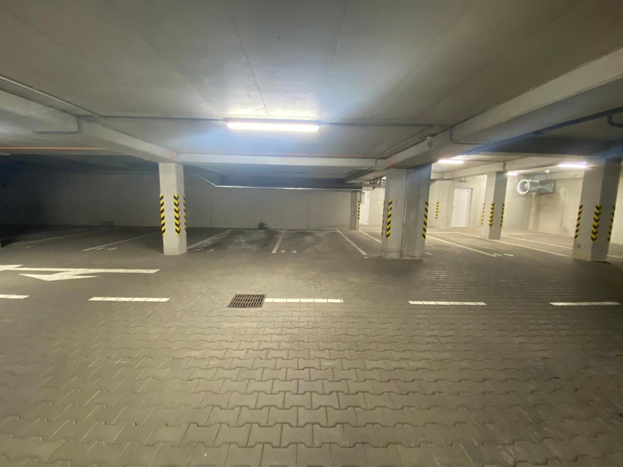 Apartment Mala Praha & Parking In The Garage Žilina Eksteriør billede
